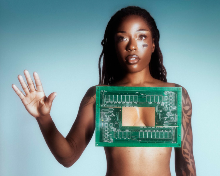 Sudan Archives homenageia Ms. Pac-Man com novo single vibrante