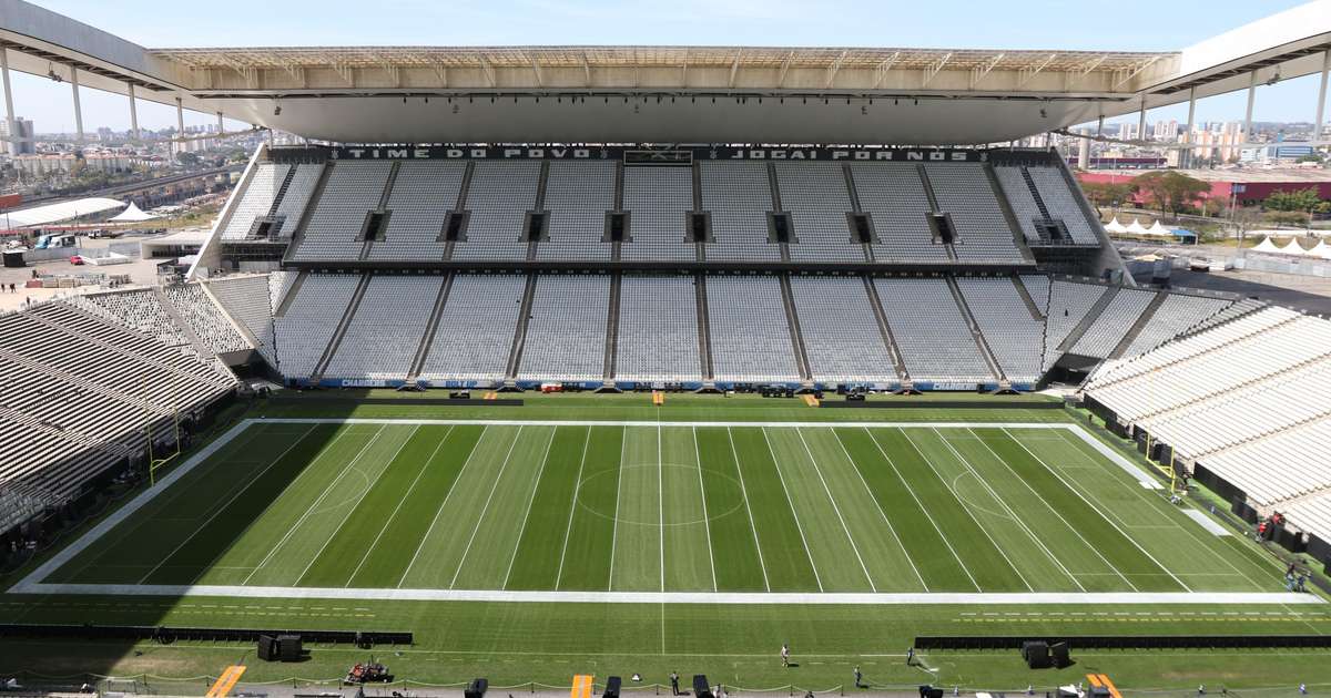 Gramado da Arena Corinthians: Astro da NFL comenta polêmica e promete adaptação