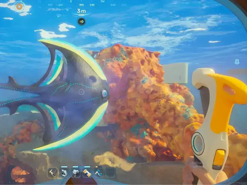 Subnautica 2 mantém foco pacifista e gera polêmica entre fãs sobre o uso de armas