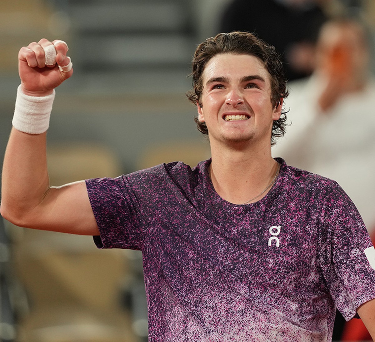 João Fonseca perde final de duplas e é vice no ATP 500 de Halle, na Alemanha