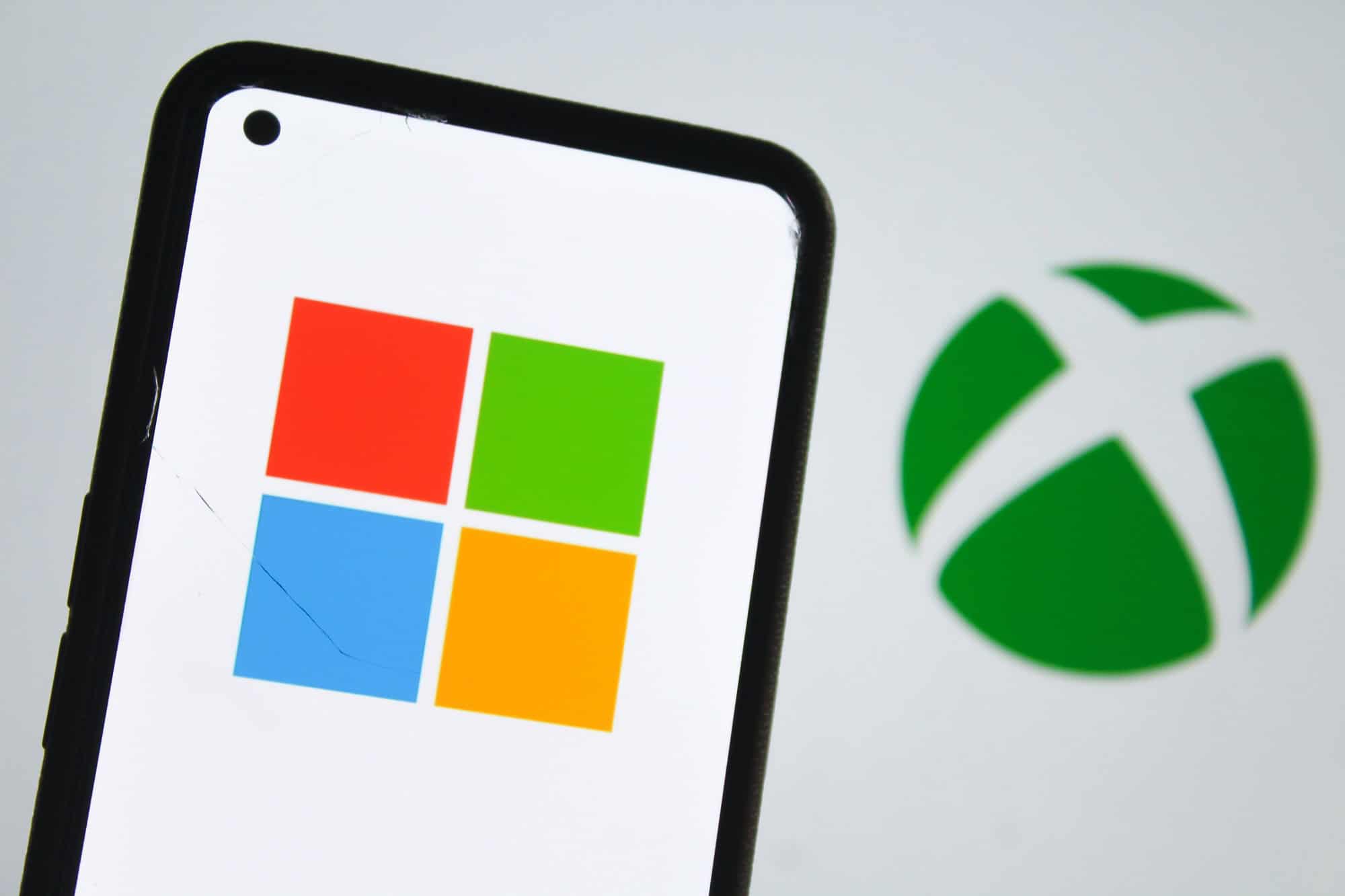 Microsoft avalia possível reestruturação da divisão Xbox em meio a desafios no mercado global de games