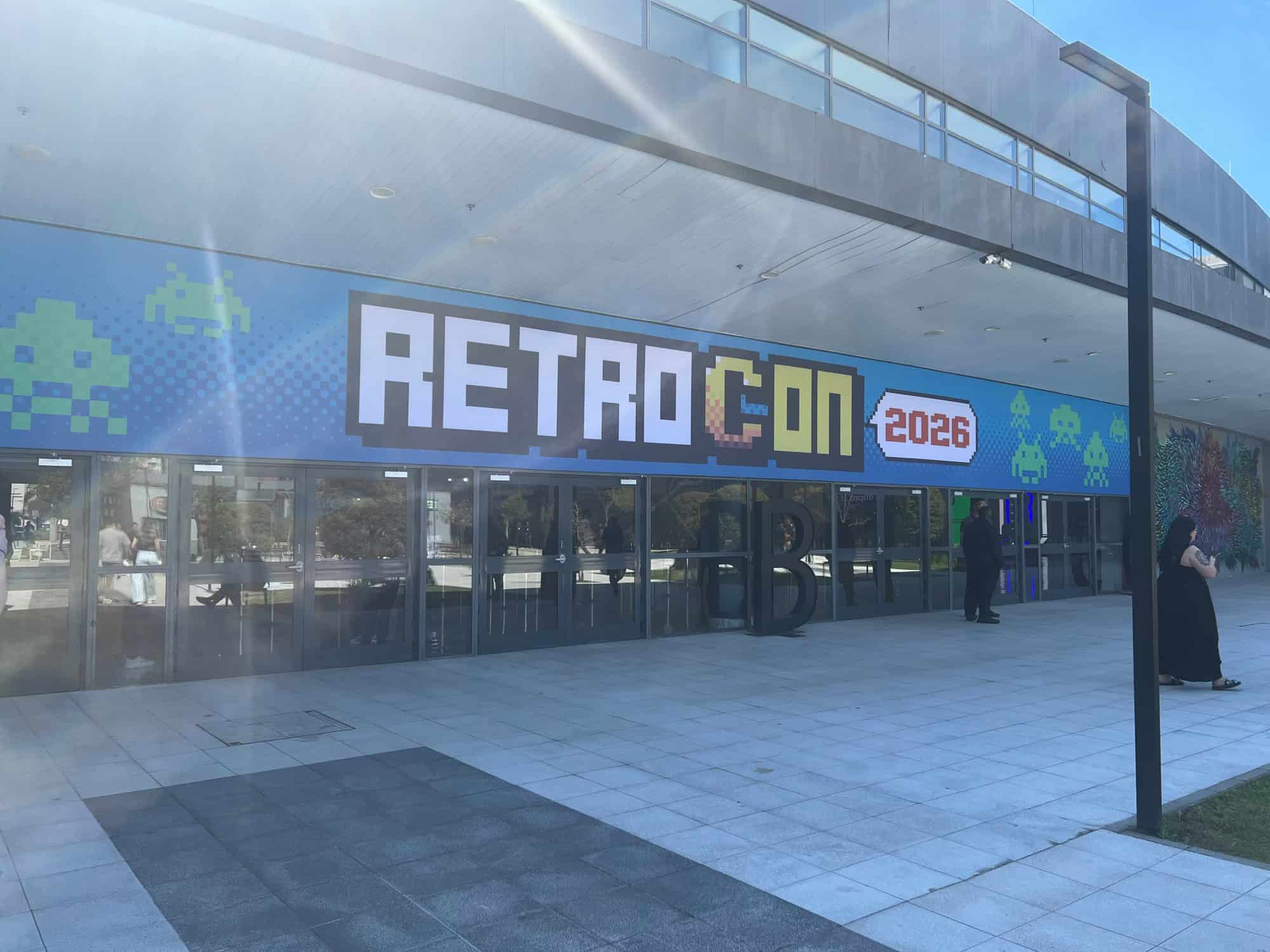 Retrocon 2026 reúne nostalgia, novos jogos e grandes nomes da indústria em sua maior edição em São Paulo (SP)