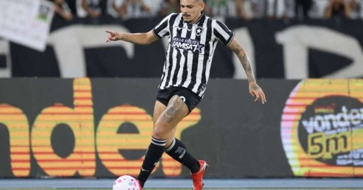 Tiquinho reconduz o Botafogo ao caminho da vitória no Campeonato Brasileiro